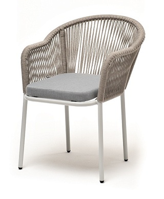 "лион" стул плетеный из роупа, каркас из стали светло-серый (ral7035) шагрень, роуп серый меланж круглый, ткань светло-серая в официальном магазине viva-verde.ru